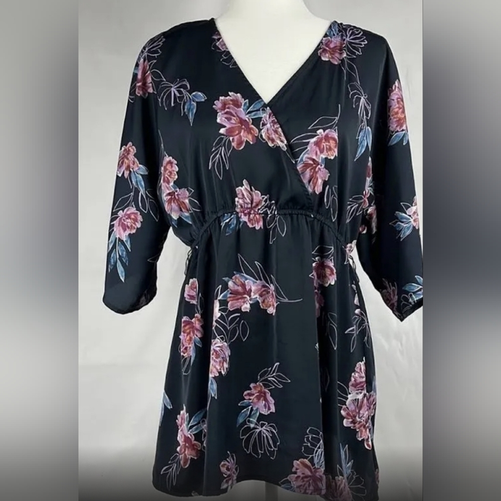 Jessica Simpson Floral Kimono Maternity Top